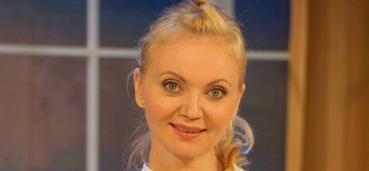 Olga Borys - ea