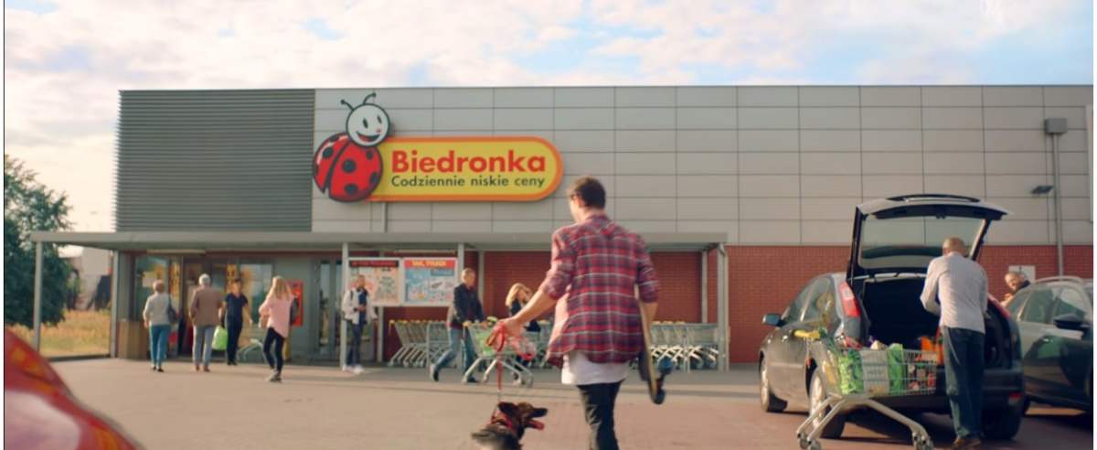 Biedronka oskarżona o promowanie szkodliwych zachowań