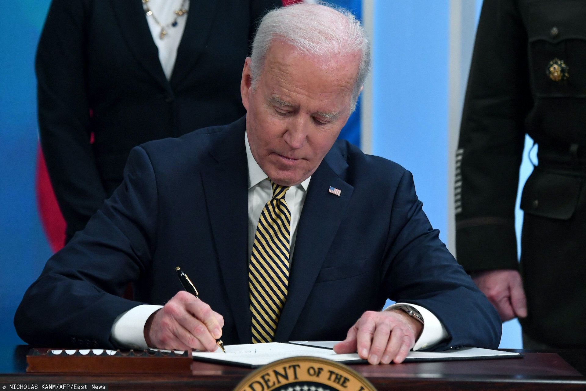 Joe Biden złożył podpis pod pakietem pomocowym dla Ukrainy: 800 mln dolarów i sprzęt wojskowy trafi do Kijowa