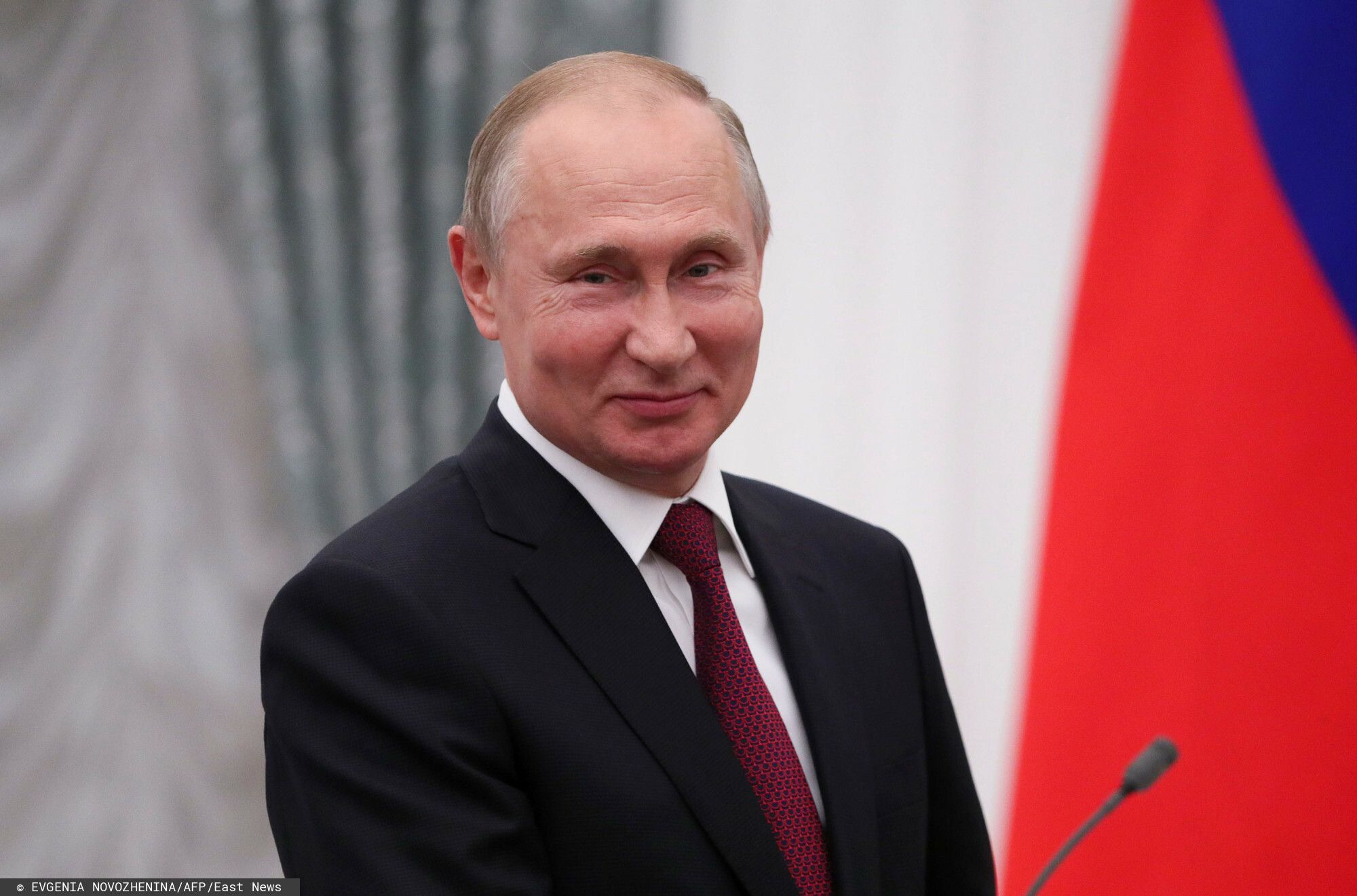 Władimir Putin ma w Europie sojusznika, niedzielne spotkanie pomoże Rosji w sprzedaży gazu