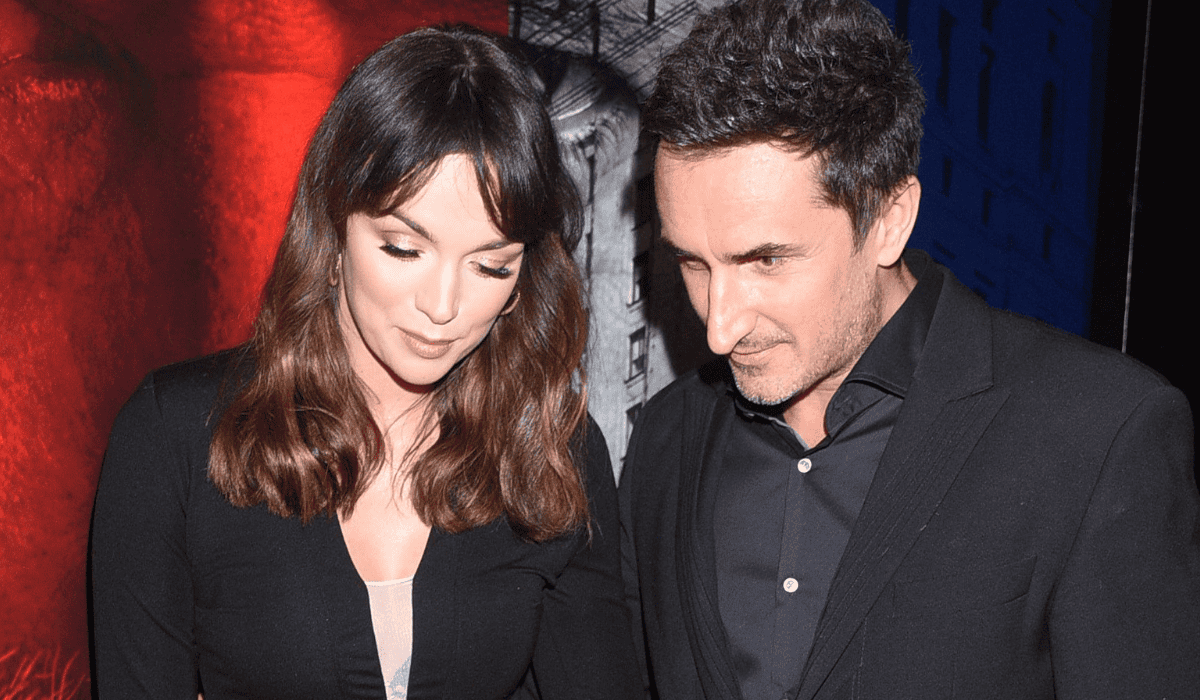 Sebastian Karpiel-Bułecka i Paulina Krupińska