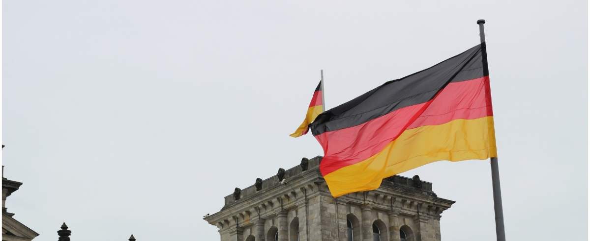 Niemcy myślą o gospodarce. Powrót do stanu sprzed pandemii zajmie Niemcom chwilę czasu.