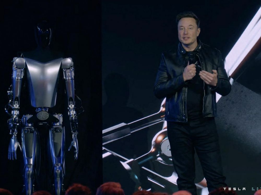Optimus robot/Musk