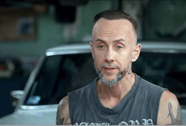Adam Darski nago